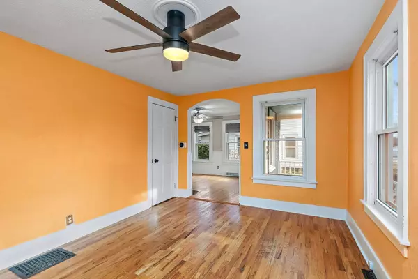 217 Elm ST, Batavia, IL 60510