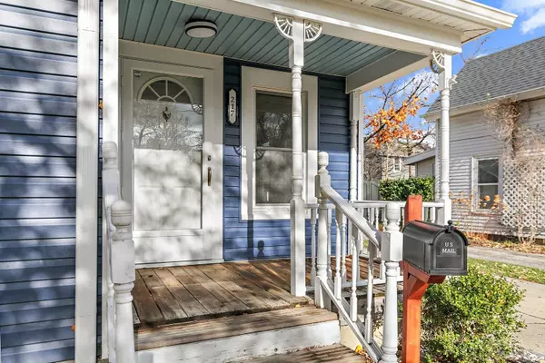 217 Elm ST, Batavia, IL 60510