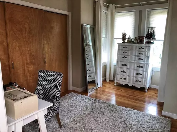 52 Thomas Park, Boston, MA 02127