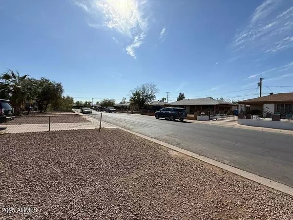 4621 N 47TH Drive, Phoenix, AZ 85031