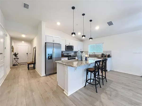 1524 VENICE LN, Davenport, FL 33896