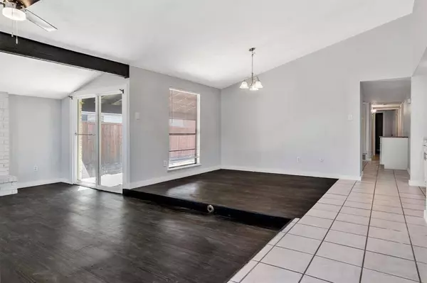 7313 Catbrier Court, Fort Worth, TX 76137