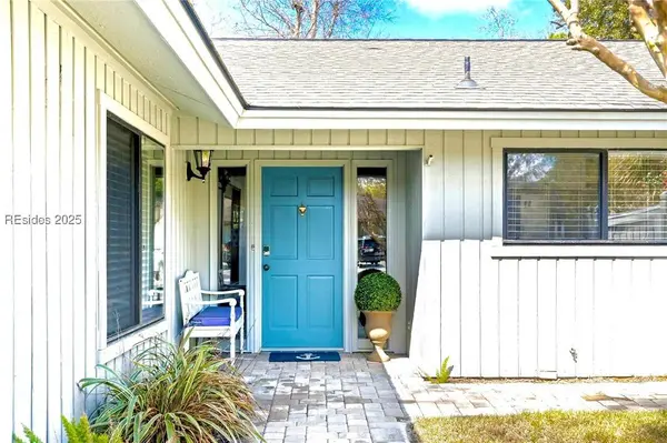 6 Possum LN, Hilton Head Island, SC 29928