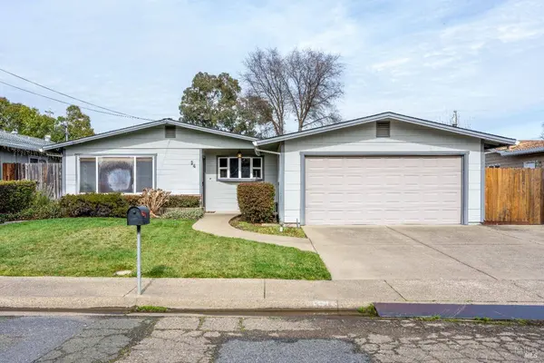 34 Fairview CT, Ukiah, CA 95482