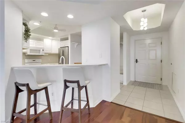 1001 Arbor Lake DR #1507, Naples, FL 34110