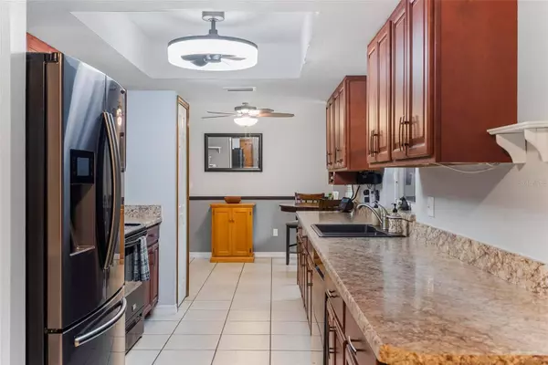 290 BIRCH AVE, Orange City, FL 32763