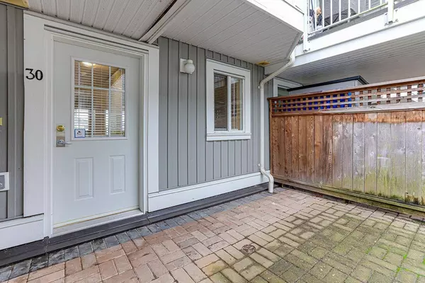 7370 STRIDE AVE #30, Burnaby, BC V3N 5E6