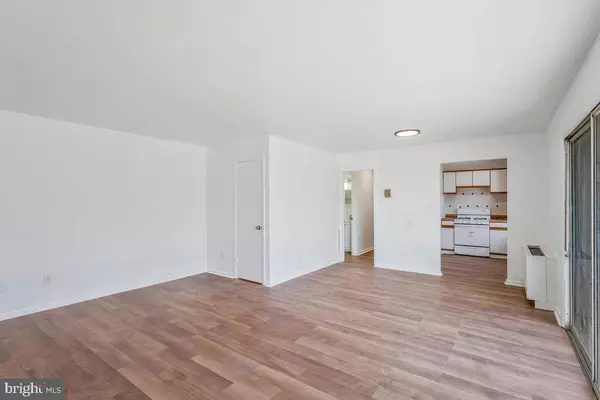 4100 DANIELS AVE #304, Annandale, VA 22003