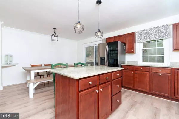 533 COVENTRY LN, West Chester, PA 19382