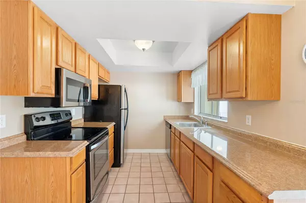 826 W GAUCHO CIR, Deltona, FL 32725