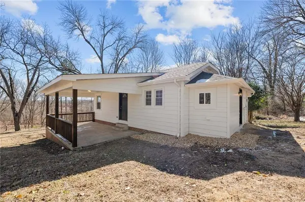 2810 Hickory Hill RD, Burlington, NC 27215