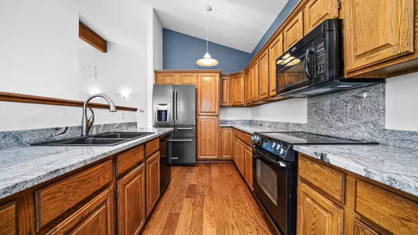 2062 Hodesha Way, Grand Junction, CO 81507-1049