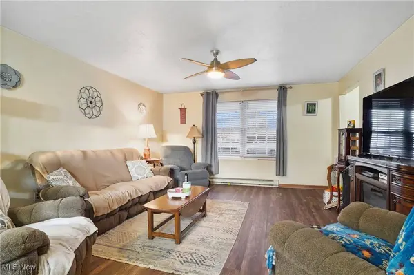 52 Howard ST, Austintown, OH 44515