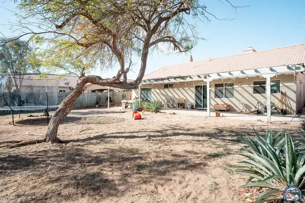478 Sycamore Ct, Calipatria, CA 92233