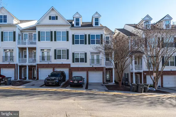 1820 CEDAR COVE WAY #201, Woodbridge, VA 22191