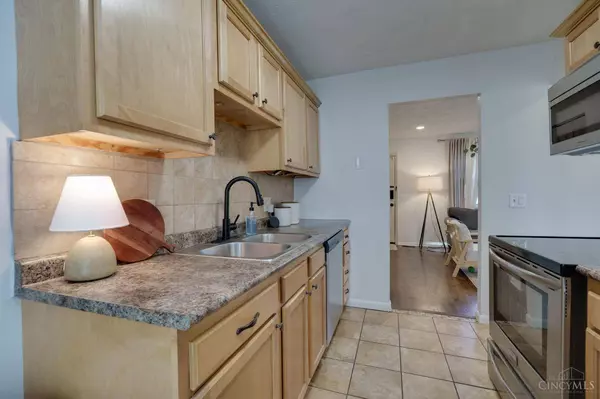 16 Vernon Ct, Fairfield, OH 45014