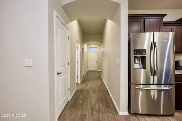 4565 Vermejo DR, Las Cruces, NM 88012