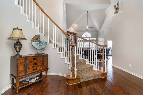 10118 Broadmoor Lane, Rowlett, TX 75089