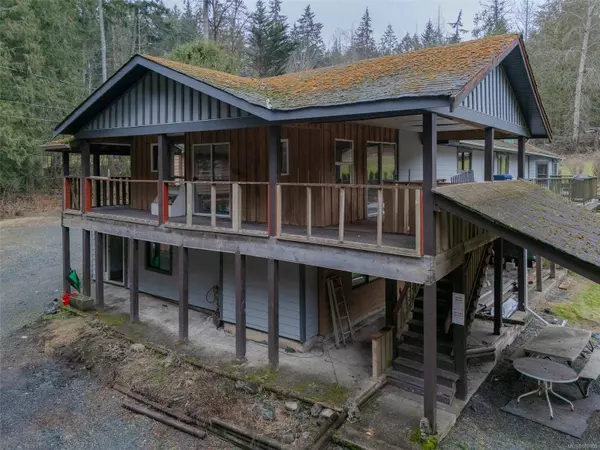 2477 Enefer Rd, Nanaimo, BC V9X 1W4