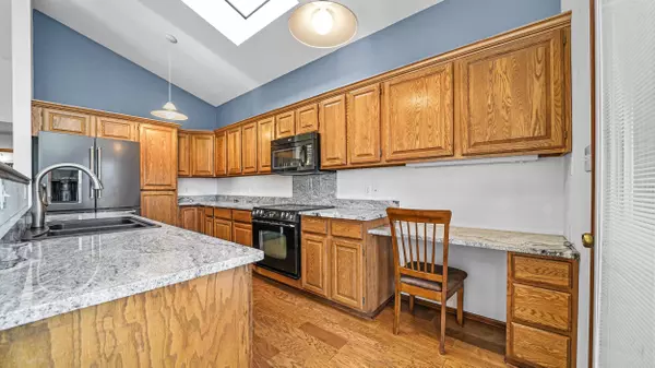 2062 Hodesha Way, Grand Junction, CO 81507-1049