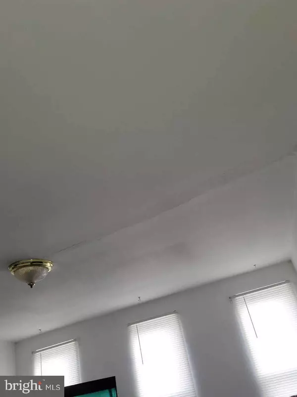 1634 N WOLFE ST, Baltimore, MD 21213