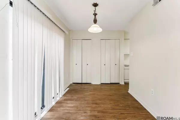 1815 S Brightside View Dr ##E, Baton Rouge, LA 70820