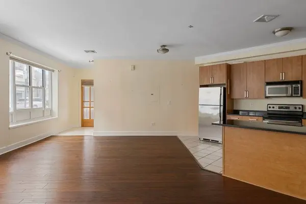 289 Essex St #101, Salem, MA 01970