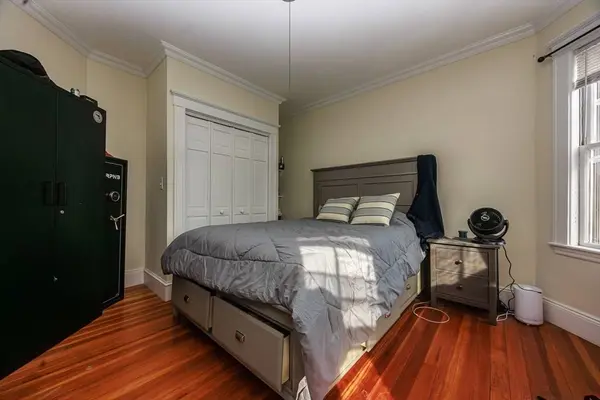 15 Breck Ave, Boston, MA 02135