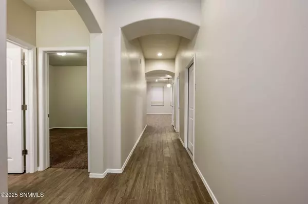 4565 Vermejo DR, Las Cruces, NM 88012