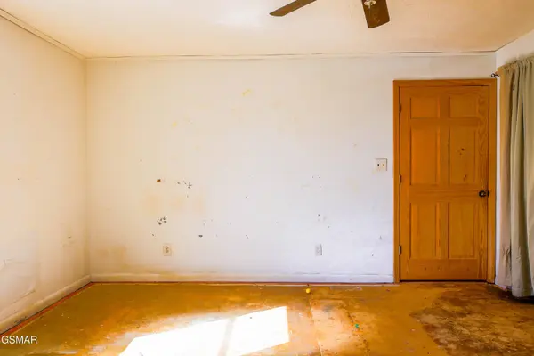 180 Arnold RD, Kingston, TN 37763