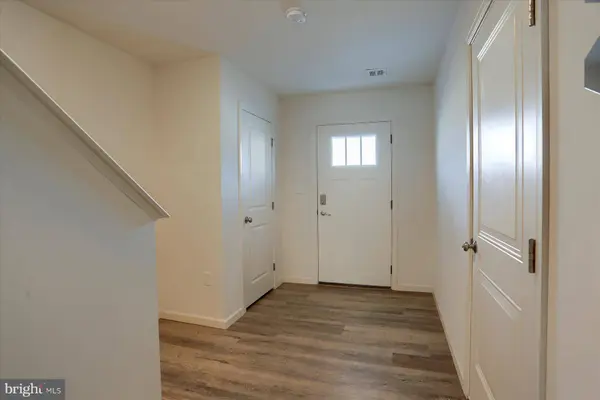 132 CARLEIGH LN, Harrisburg, PA 17112