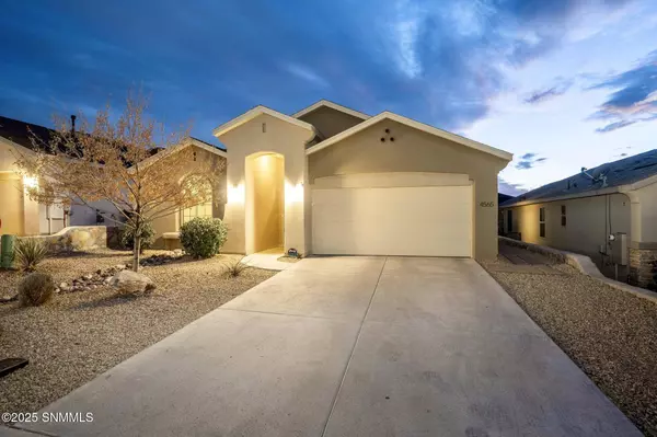 4565 Vermejo DR, Las Cruces, NM 88012