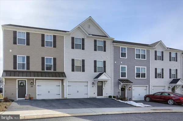 132 CARLEIGH LN, Harrisburg, PA 17112