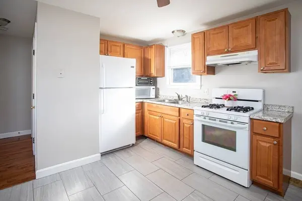 1363 Locust St #West, Fall River, MA 02723