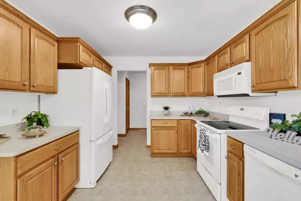603 Sandur Pl Unit 53095, West Bend, WI 53095