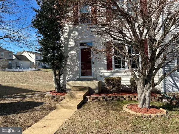 9436 BLACK HAWK CT, Manassas Park, VA 20111