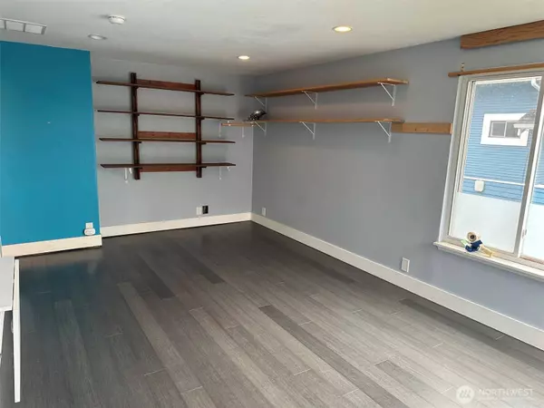 5209 Renton AVE S, Seattle, WA 98118