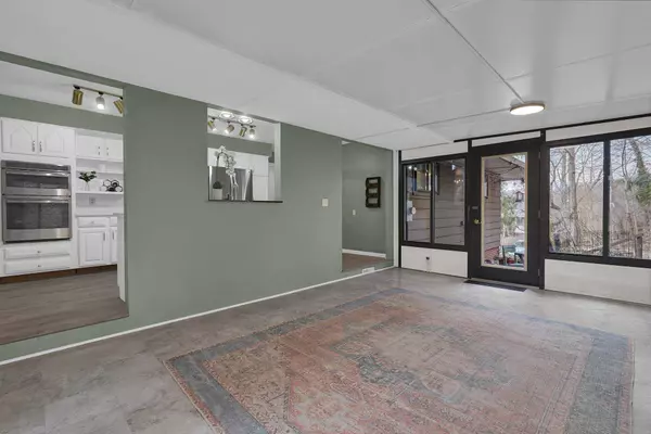 331 E Elm Street, Granville, OH 43023