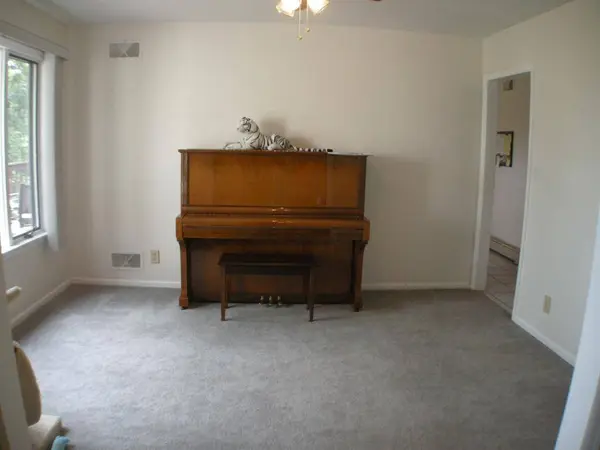 328 S 11th St, Newark City, NJ 07103