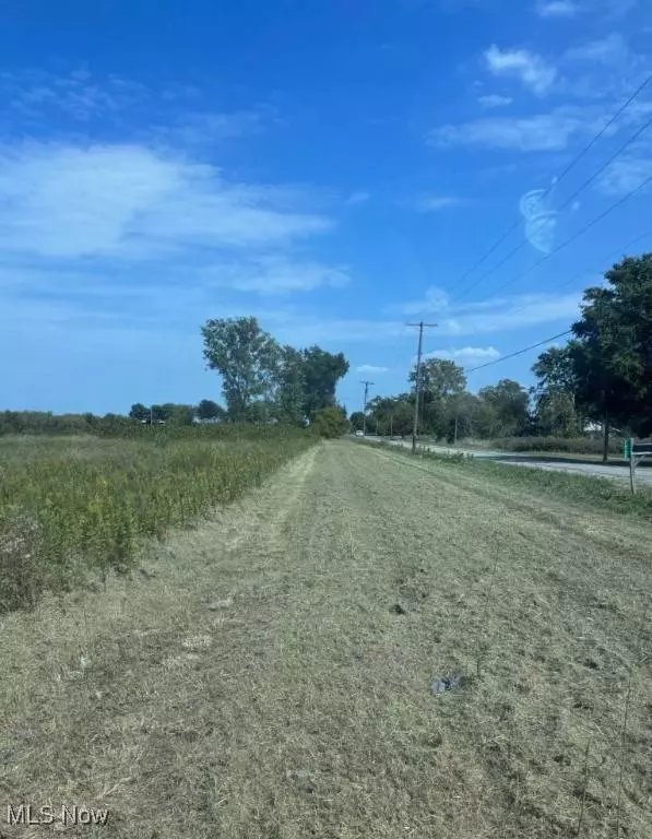 W 3rd ST, Rocky Ridge, OH 43449