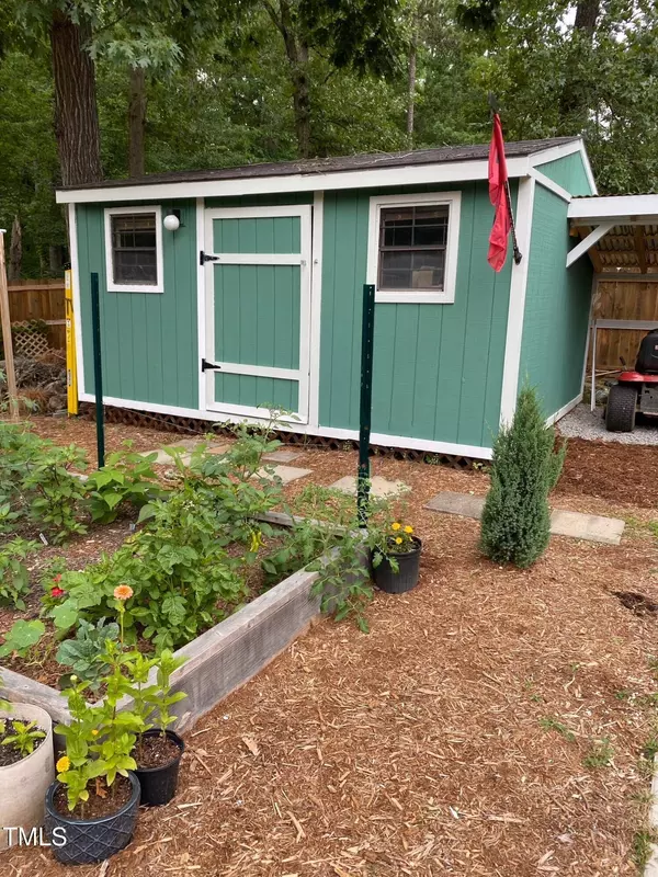 503 Sherwood Drive, Sanford, NC 27330