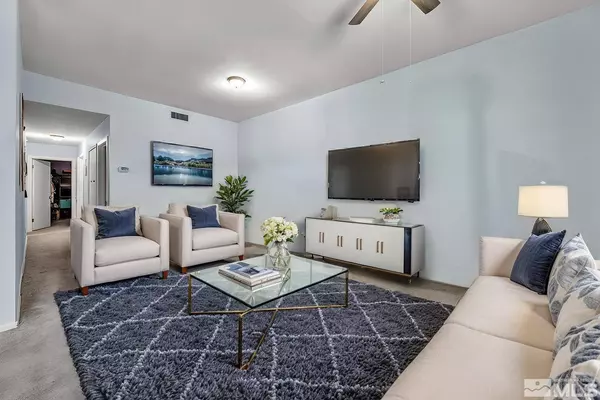 11751 Green Mountain St, Reno, NV 89506