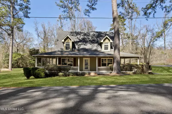629 Cherry Lane, Laurel, MS 39440