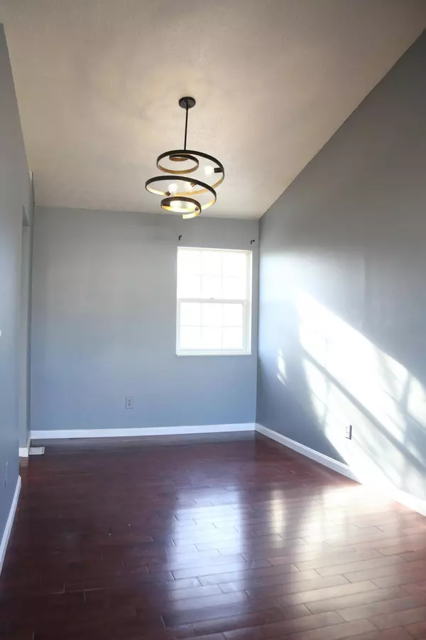 23 Hearthstone Court, Florence, KY 41042