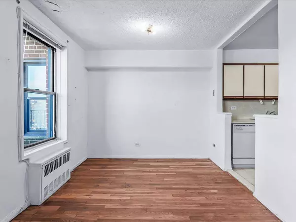 84-09 155 AVE #4J, Howard Beach, NY 11414