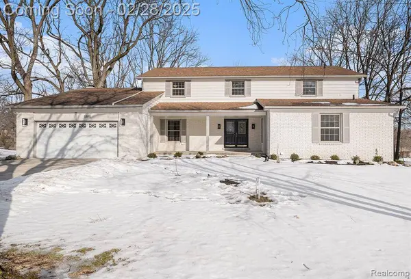 1800 CHARM Court, Rochester Hills, MI 48306