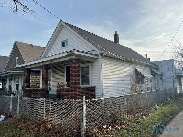 2002 Bakewell ST, Toledo, OH 43605