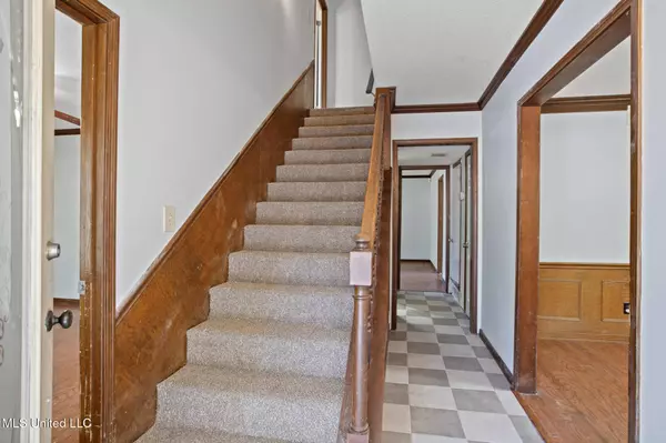 629 Cherry Lane, Laurel, MS 39440