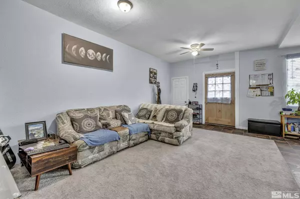 11751 Green Mountain St, Reno, NV 89506