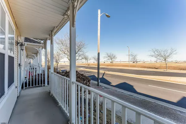 16 Lighthouse #16, Atlantic City, NJ 08401